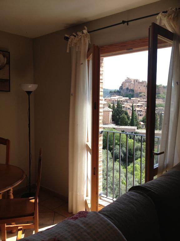 Apartamentos Residencial Fornocal Alquezar Ruang foto