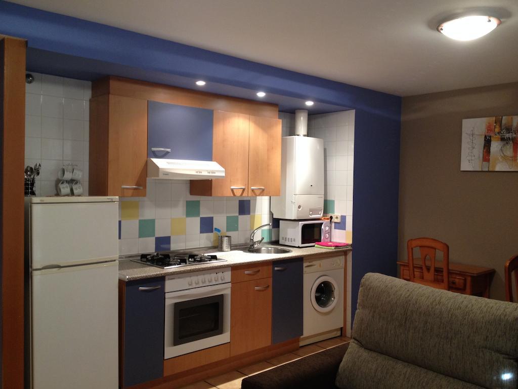 Apartamentos Residencial Fornocal Alquezar Ruang foto