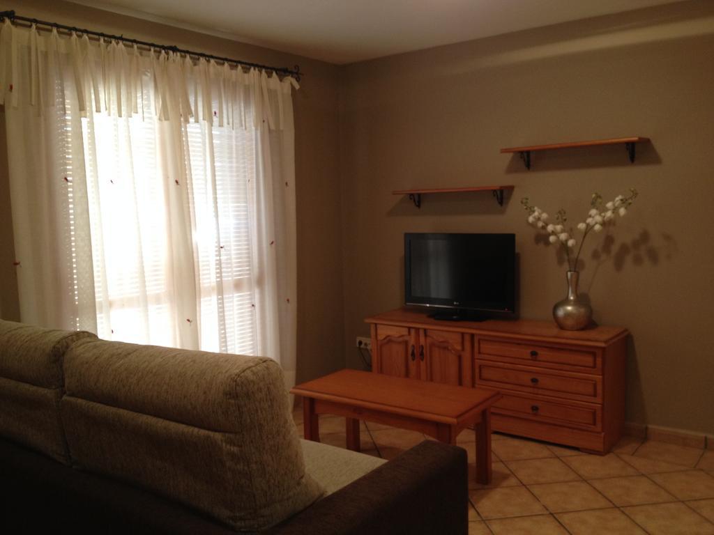 Apartamentos Residencial Fornocal Alquezar Ruang foto