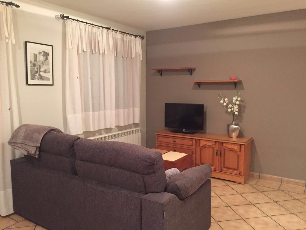 Apartamentos Residencial Fornocal Alquezar Bagian luar foto